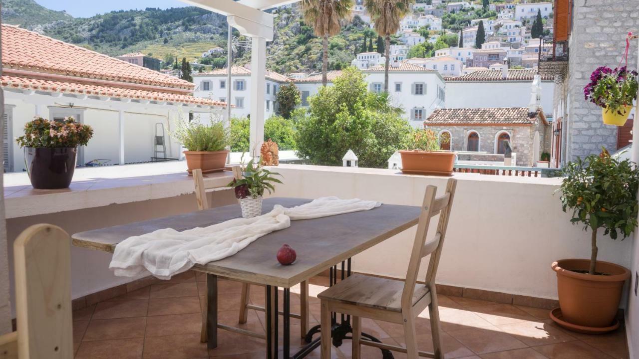 Douskos Guesthouse Hydra  Exterior foto